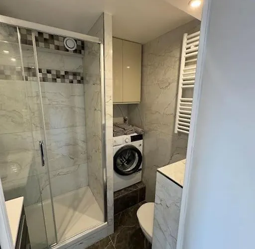 Beau Neuf, Vue Marina דוביל