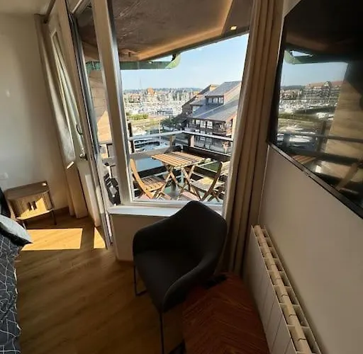 Beau Neuf, Vue Marina * דוביל